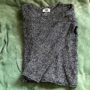 Old navy knit sweater